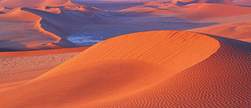 利物浦锋线偶发失常,频频错失进球良机